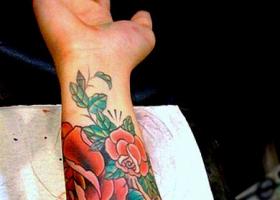 Татуировки на предплечье для мужчин: лучшие крутые фото